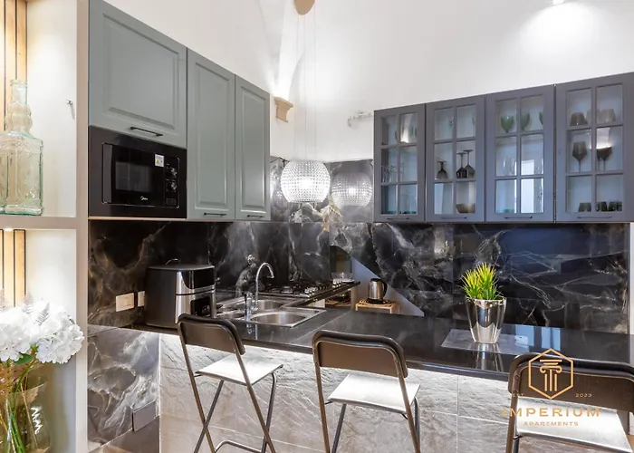 Apartment Teatro Pace Palace - Historic Center, Luxury Apartment, 3 Bdr, A-c *