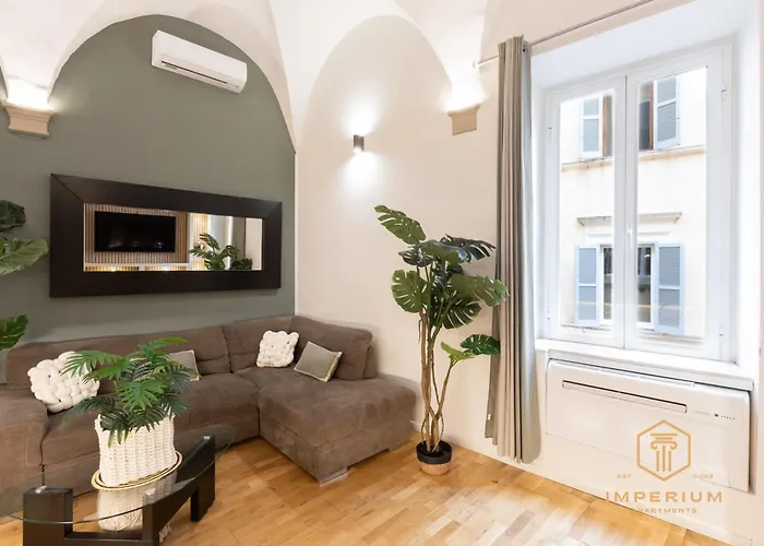 Apartment Teatro Pace Palace - Historic Center, Luxury Apartment, 3 Bdr, A-c *